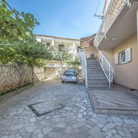 Apartment Anka D